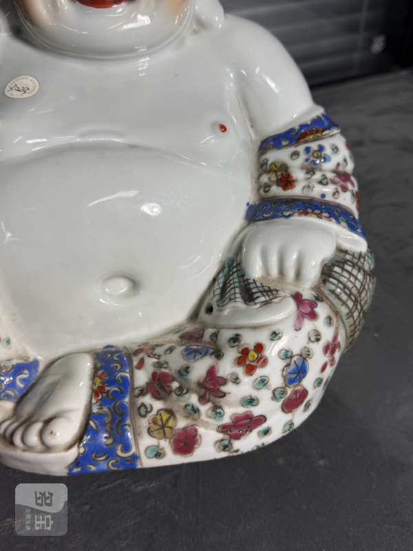 民国粉彩“朱茂记”弥勒佛瓷塑 - 图4
